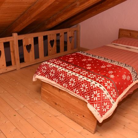 La Ferme Du Grand Paradis Конье Номер фото
