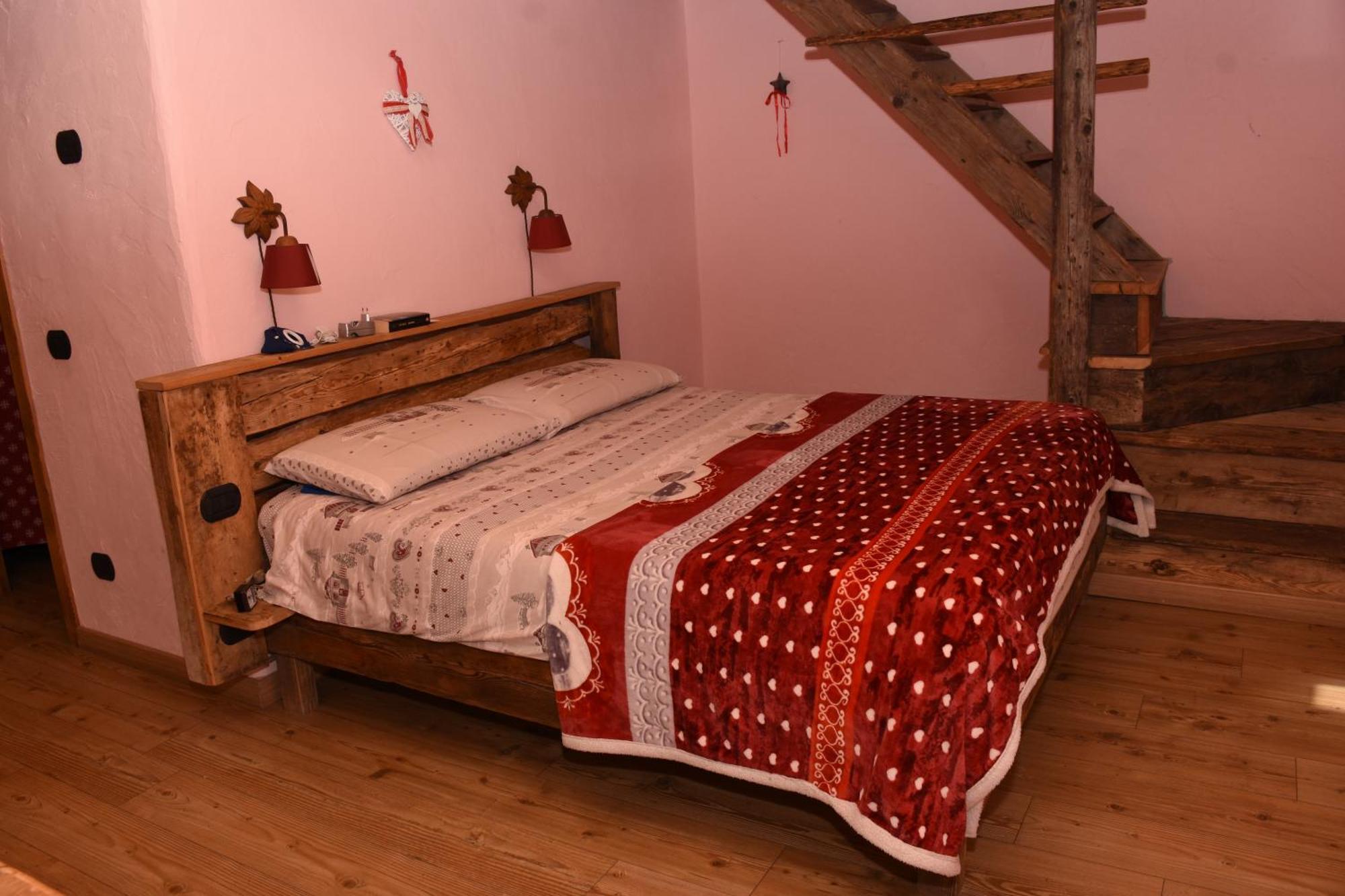 La Ferme Du Grand Paradis Конье Номер фото